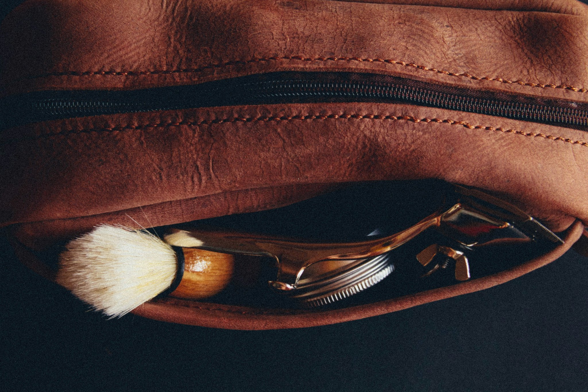 Infographic showing beard care product market growth stats