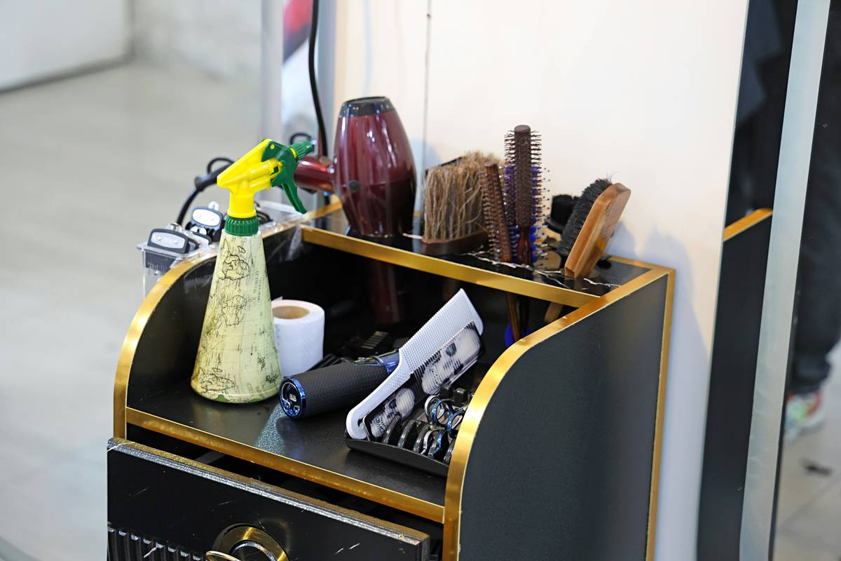 The Ultimate Guide to Beard Grooming Kit Travel Size: Stay Sharp, Anywhere